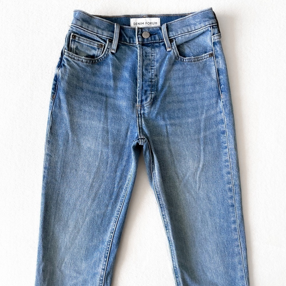 DENIM Forum High Rise Jeans - Picture 2 of 13